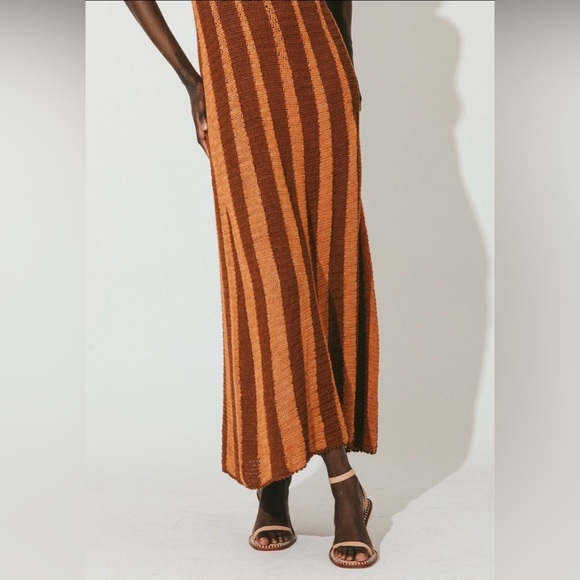 NWT Cleobella Ginger Hand Crochet Maxi Dress in Terracotta & Brown Stripes, M - Picture 5 of 16